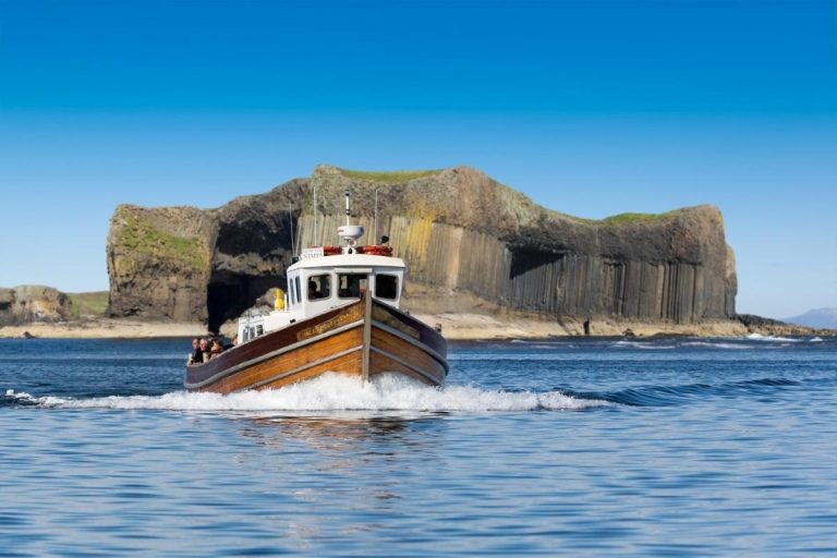 Staffa Trips