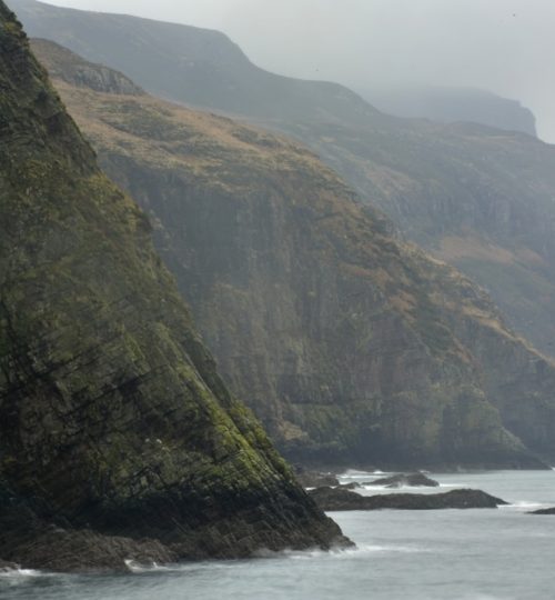 Wild Isles of Mull & Iona, cliffs of Ardmeanach